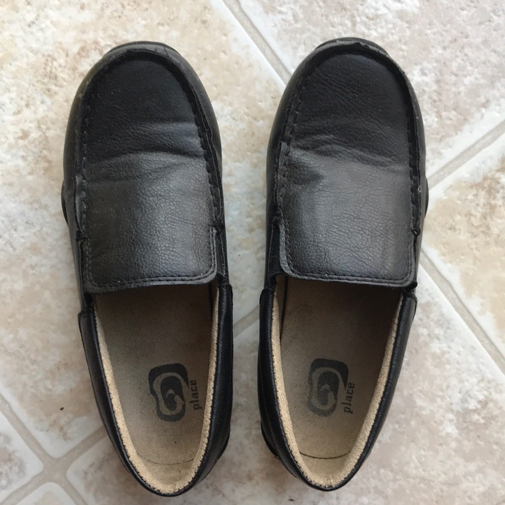 Dress shoes